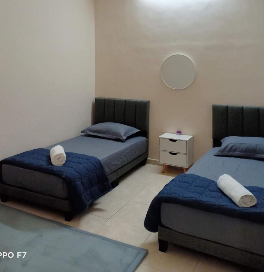 Melissa Homestay Merlimau 外观 照片